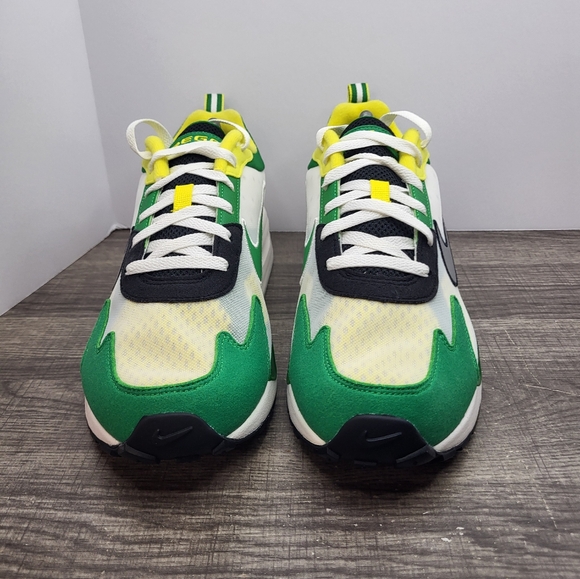 Nike Air Max Solo Oregon Ducks UNIVERSITY Of OREGON Men's Size 10.5 FZ4837-001 - Picture 4 of 8